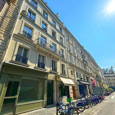 Paris Apartment *